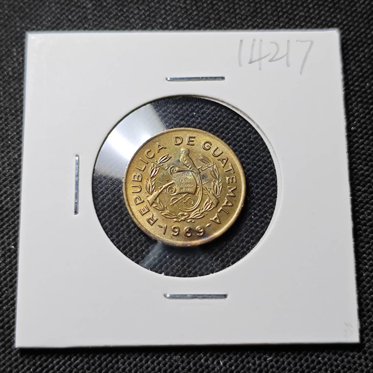 KK钱币收藏小铺  第414期 2月预留时间 周末发货  1969危地马拉1分铜币