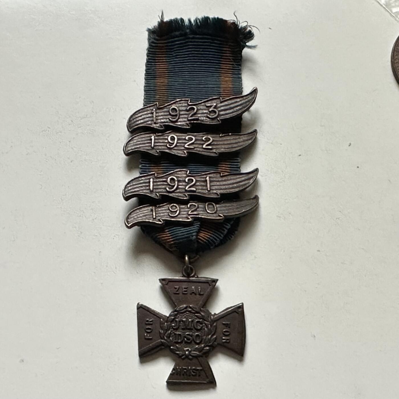 🌹外币初藏🌹🐯2026年第36场   每周二四六晚8️⃣点 接代拍 英国1920-1923年 JMC少年传教士班 4年连获 铜质十字纪念章 