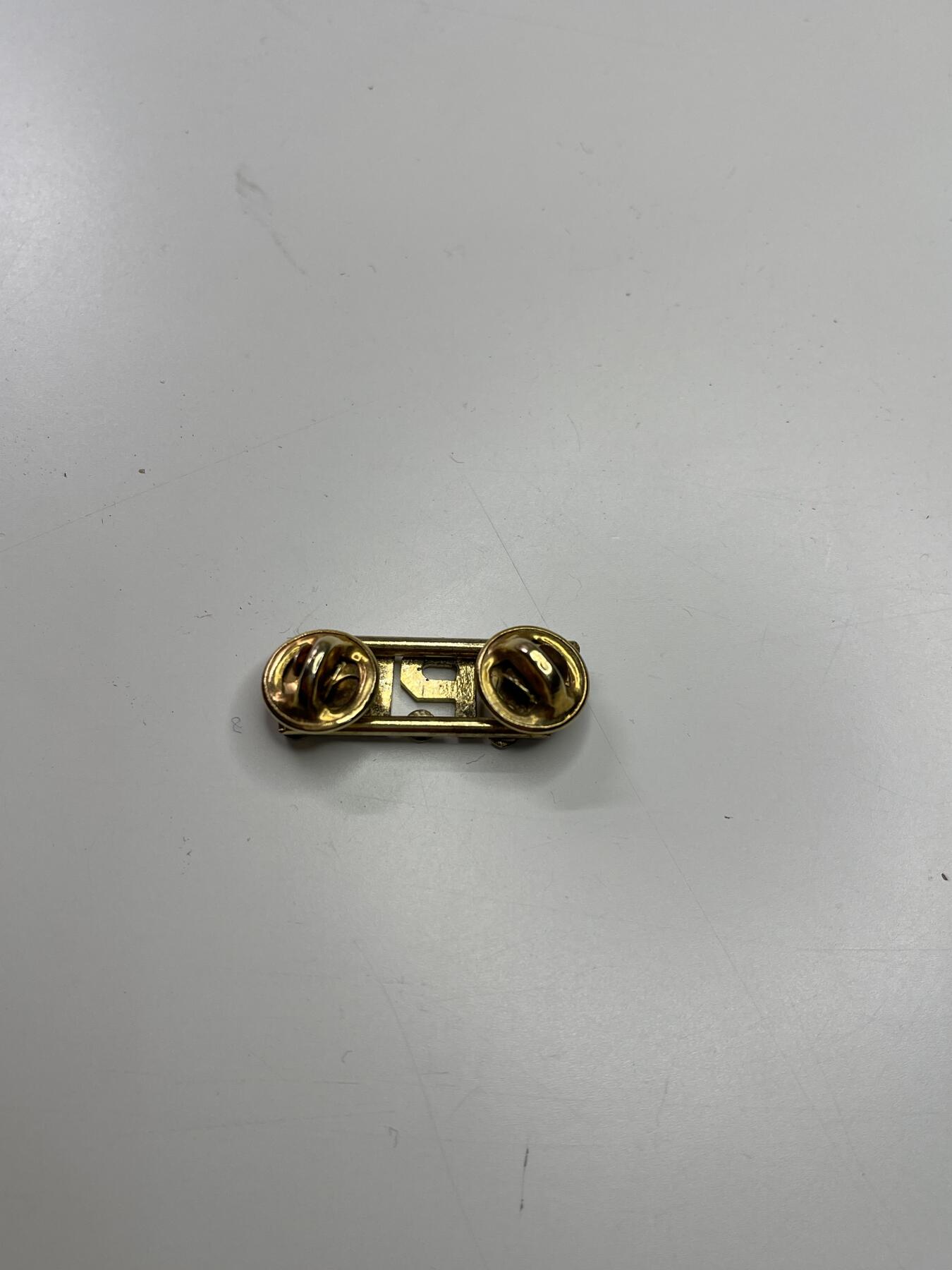 新时代收藏快速小拍 拍卖本周一线所得新货 4月2日场 美国警察领章