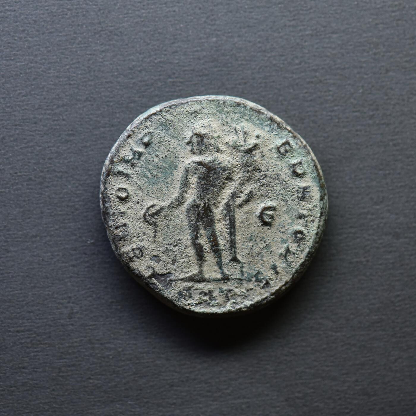 【良泉】4月16日【西方古代打制币】拍卖108件 公元309年【古罗马】伽列里乌斯“精力之神”洗银富力大铜币，安条克造币厂打制，5.85克