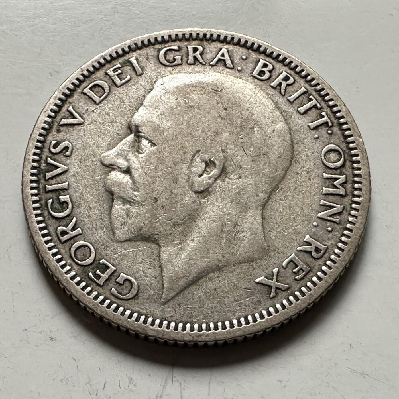 🌹外币初藏🌹🐯2026年第36场   每周二四六晚8️⃣点 接代拍 英国 1933年1先令银币 50%银-5.66g-23.5mm 