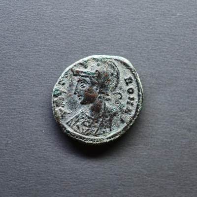 【良泉】4月16日【西方古代打制币】拍卖108件 - 公元330-340年【古罗马】君士坦丁大帝“母狼育婴”铜币，君士坦丁堡迁都纪念，2.49克