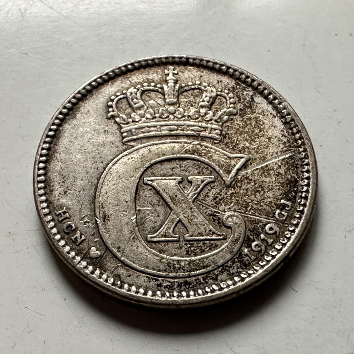 🌹外币初藏🌹🐯2026年第36场   每周二四六晚8️⃣点 接代拍 丹麦1919年克里斯蒂安十世25欧尔银币