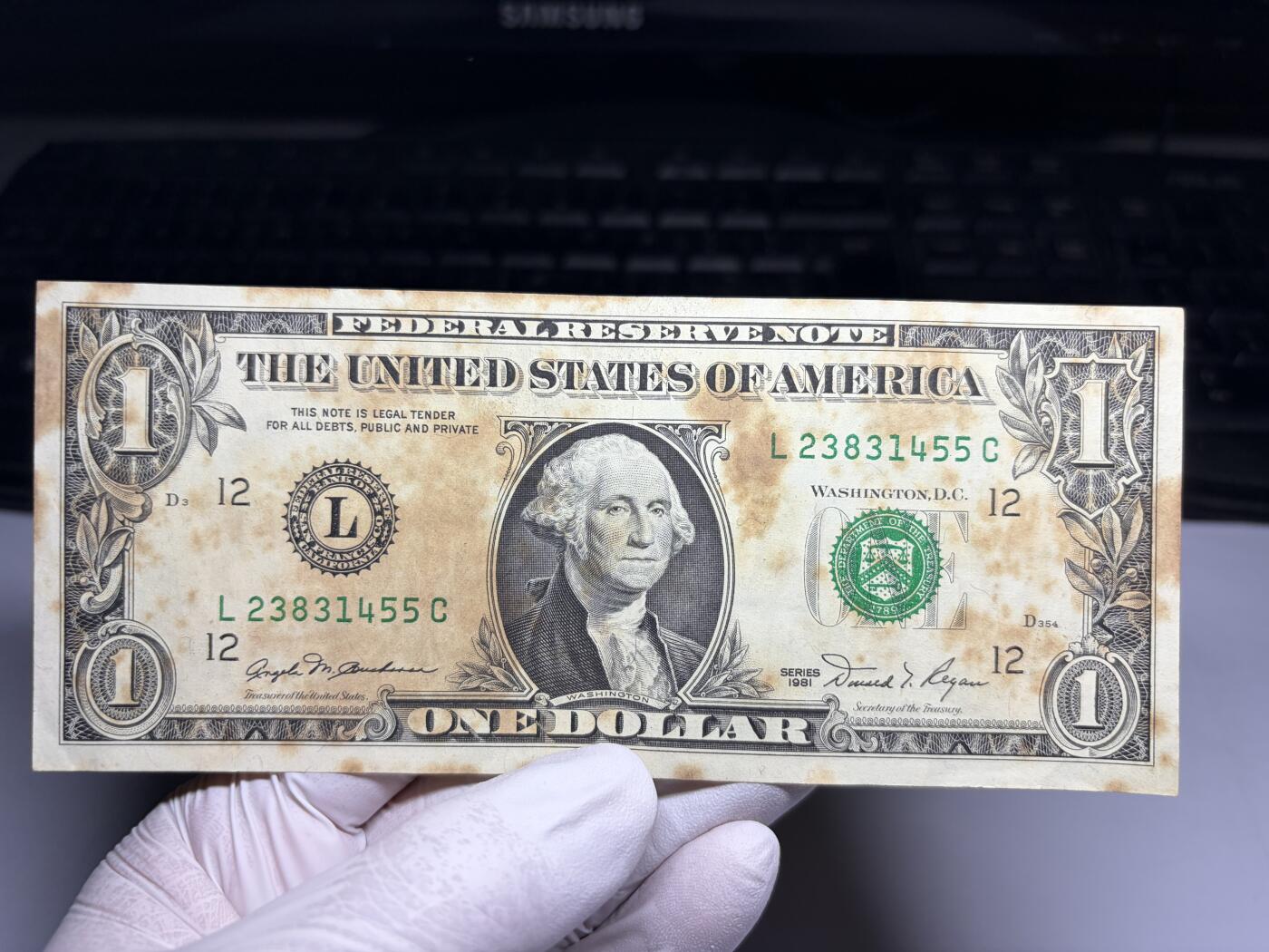 2026年集古藏今外币拍卖第三期-第10场—（总第320拍-纸币专场），本期拍完结算一次，发货时间2-3天，休息几天后继续新的一期拍卖。 1981年美国1美元