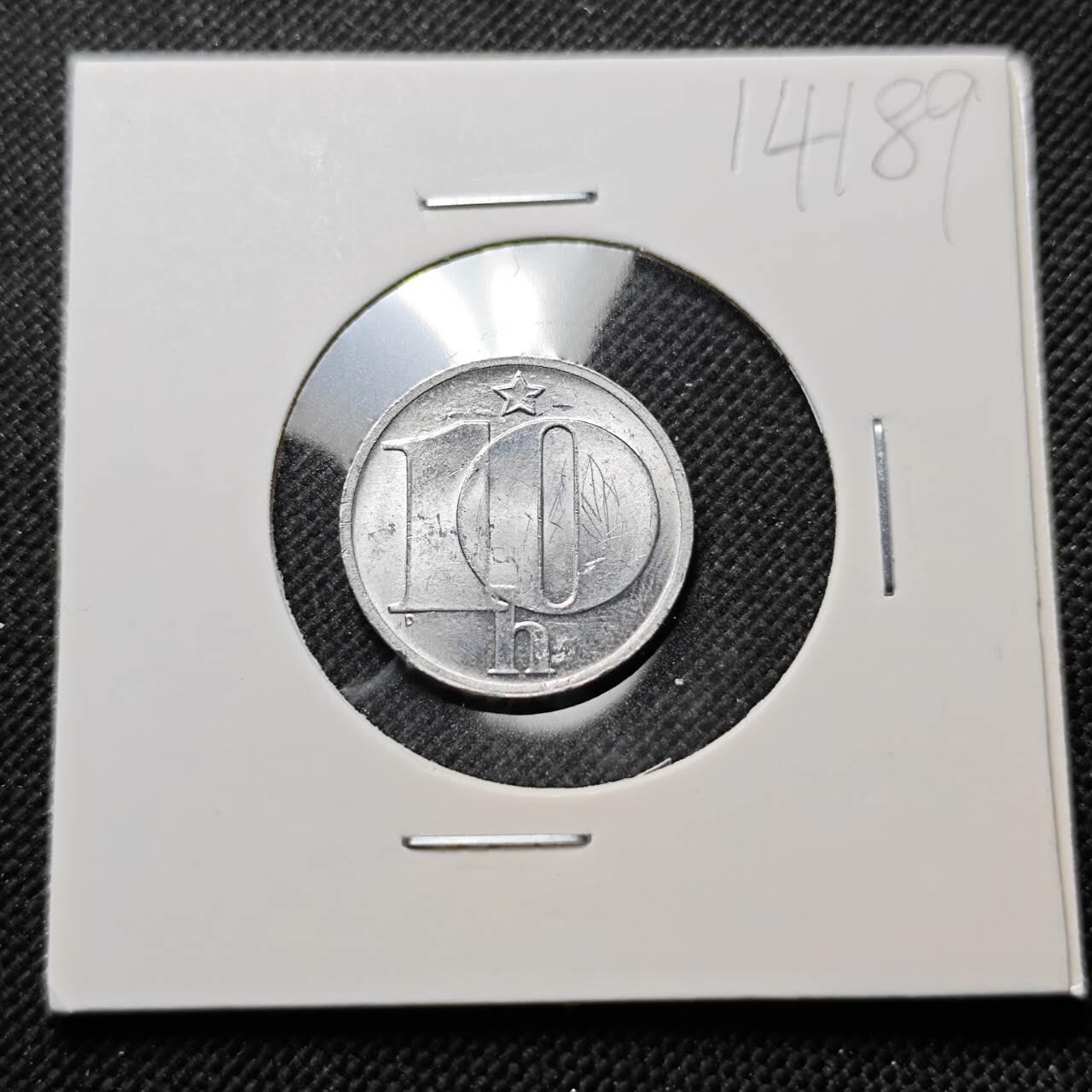 KK钱币收藏小铺  第414期 2月预留时间 周末发货  1982捷克斯洛伐克10赫勒