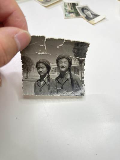 新时代收藏快速小拍 拍卖本周一线所得新货 4月2日场 - 65美女 女兵照片