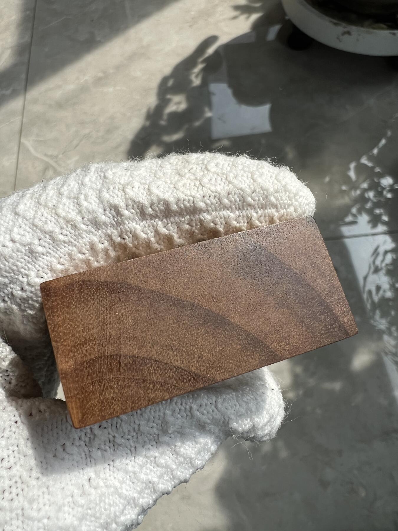 零元拍：NO7金丝楠平安无事牌，3D立体波纹。满水波香喷喷的小金砖，金光闪闪，74.5/50/22.5MM