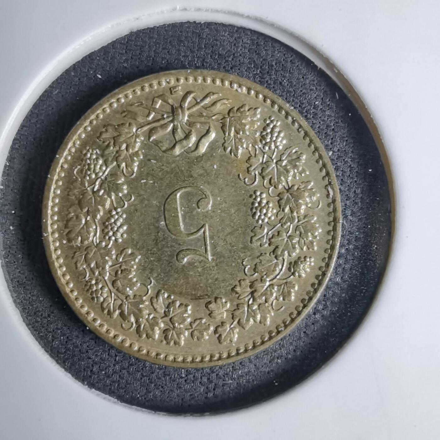 沼泽如烟--第1042场 瑞士1986年五分