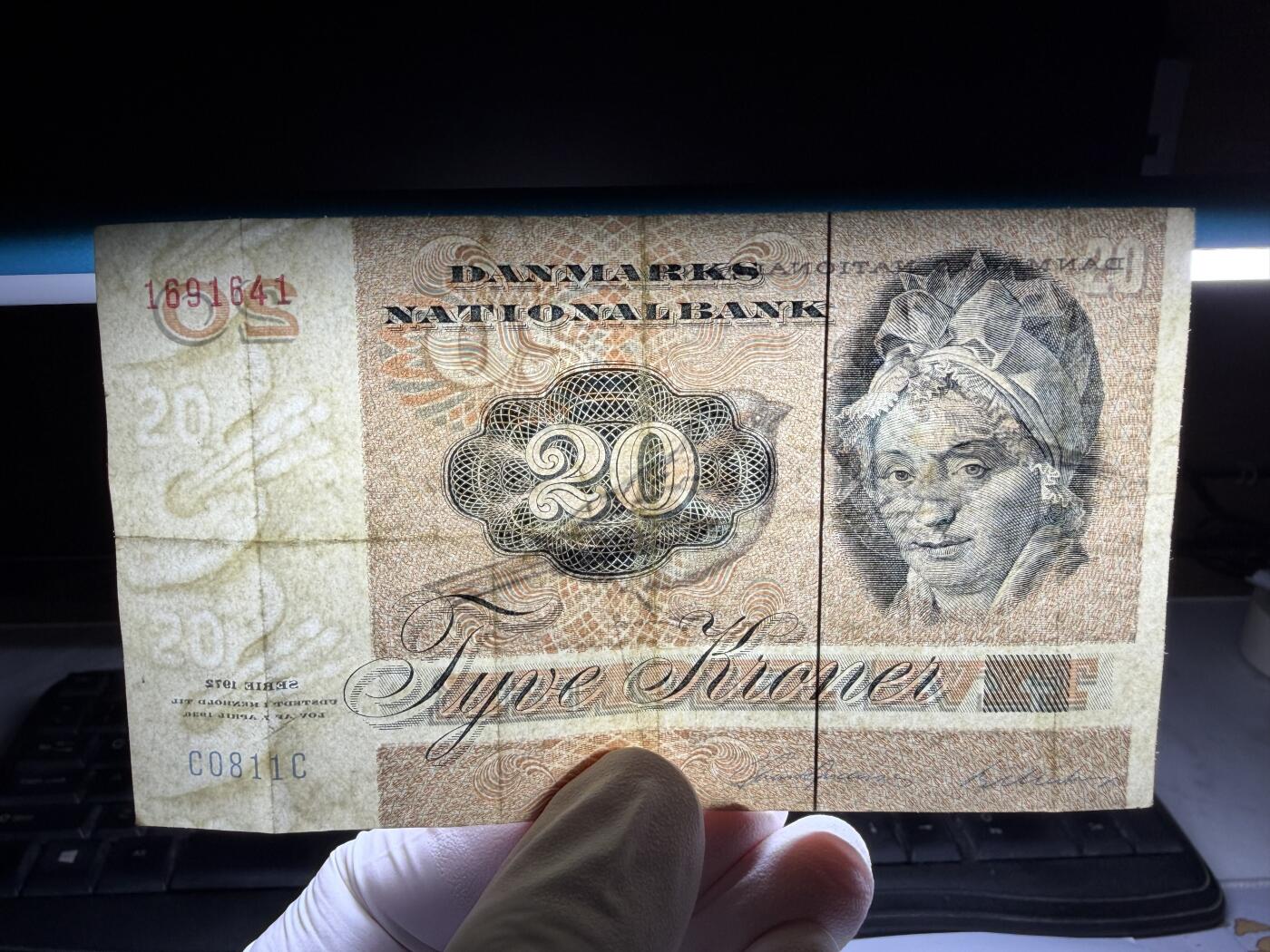 2026年集古藏今外币拍卖第三期-第10场—（总第320拍-纸币专场），本期拍完结算一次，发货时间2-3天，休息几天后继续新的一期拍卖。