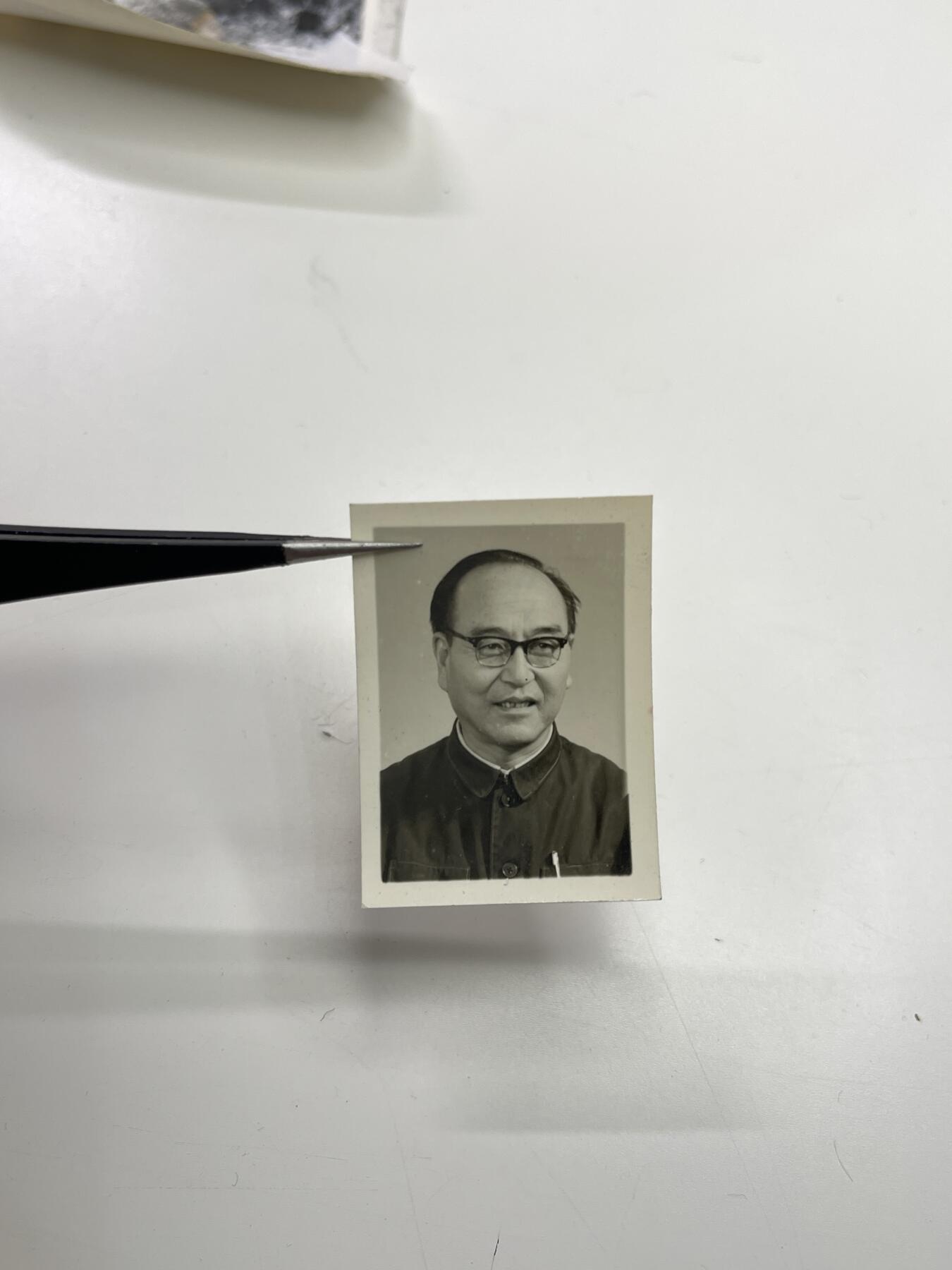 新时代收藏快速小拍 拍卖本周一线所得新货 4月2日场 70年代领导照片