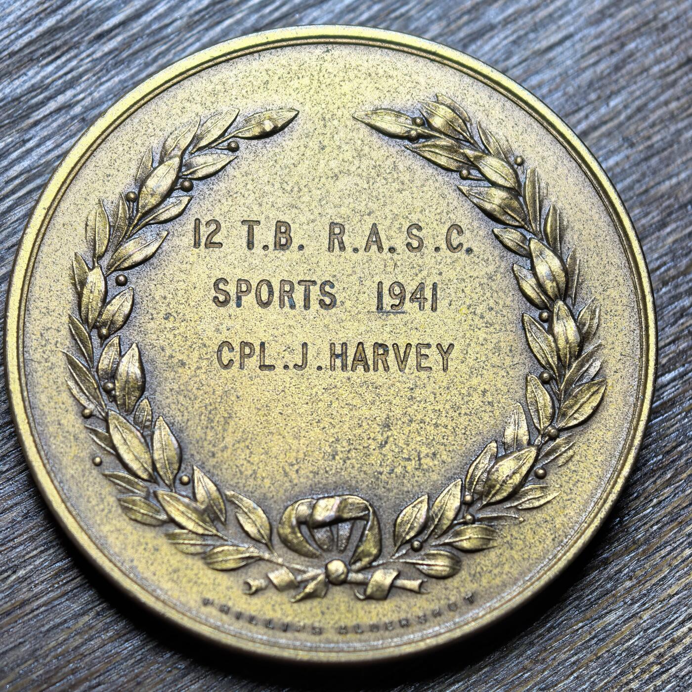 1941二战时期英国皇家陆军勤务部队的田径运动奖章