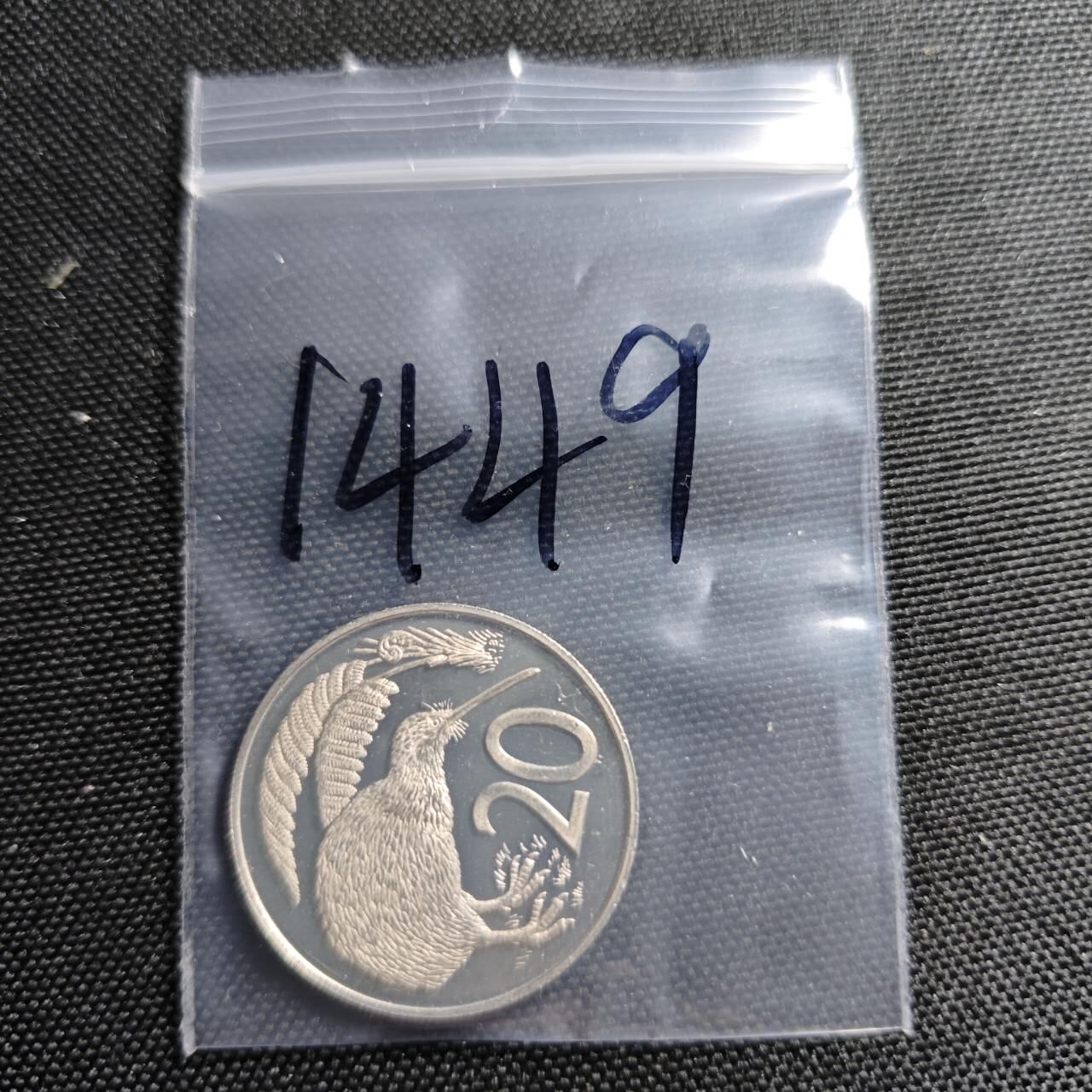 KK钱币收藏小铺  第414期 2月预留时间 周末发货 1983新西兰20分 精制币