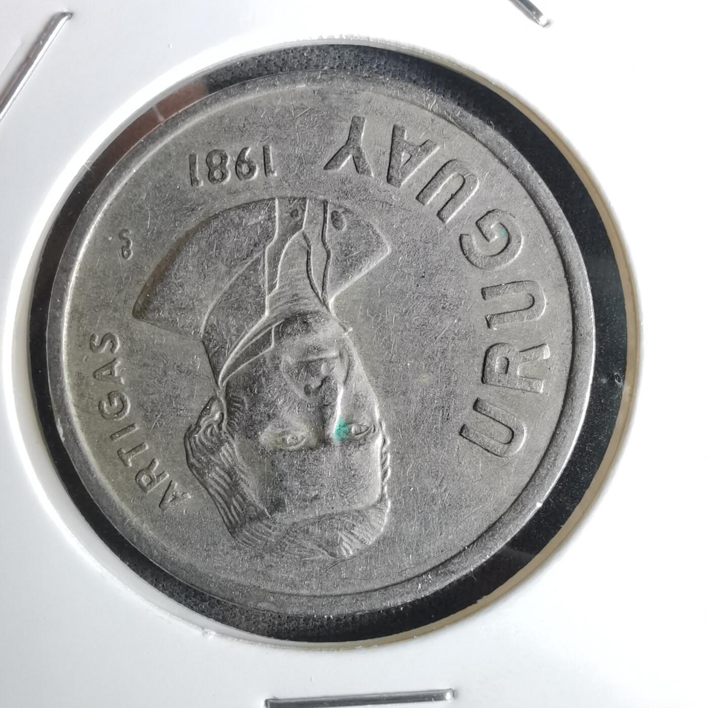 沼泽如烟--第1042场 乌拉圭1981年10比索