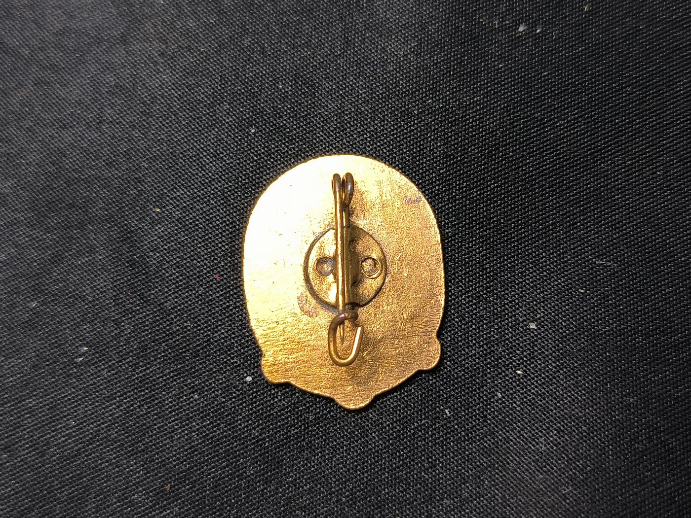 云宸嘉赏-勋臻佳藏四月精品甄选场次（低佣 一元一手）