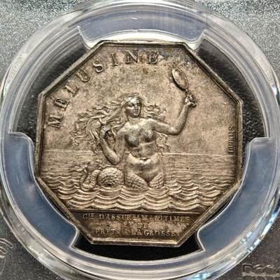 【德藏】世界币章拍卖第170期（拍品征集中~欢迎藏友联系） 名誉品 1832-1841年 法国海洋保险公司美人鱼海妖八角银质代币银章 油灯边铭 (新版法国八角代用币目录封面同款) 原味包浆 味道极佳 PCGS MS62
