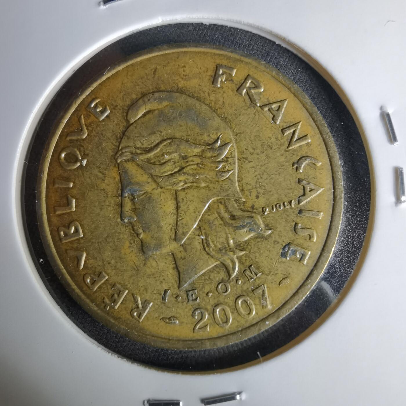 沼泽如烟--第1041场 法属新喀里多尼亚2007年100法郎