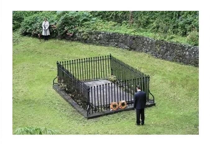 【艺术】法国艺术大章纪念1840年 拿破仑墓地+雄鹰高浮雕精制大镀金章 40MM