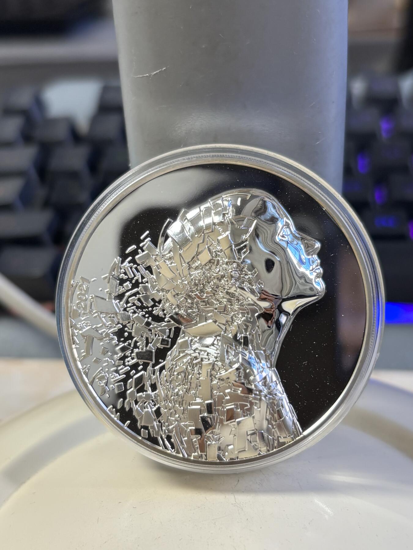 第196期拍卖 库克2021年信息大爆炸3盎司高浮雕精制纪念银币，999银，发行量999枚