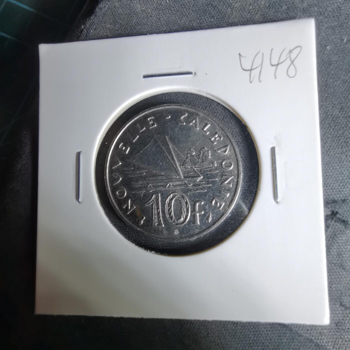 沼泽如烟--第1041场 法属新喀里多尼亚1983年10法郎