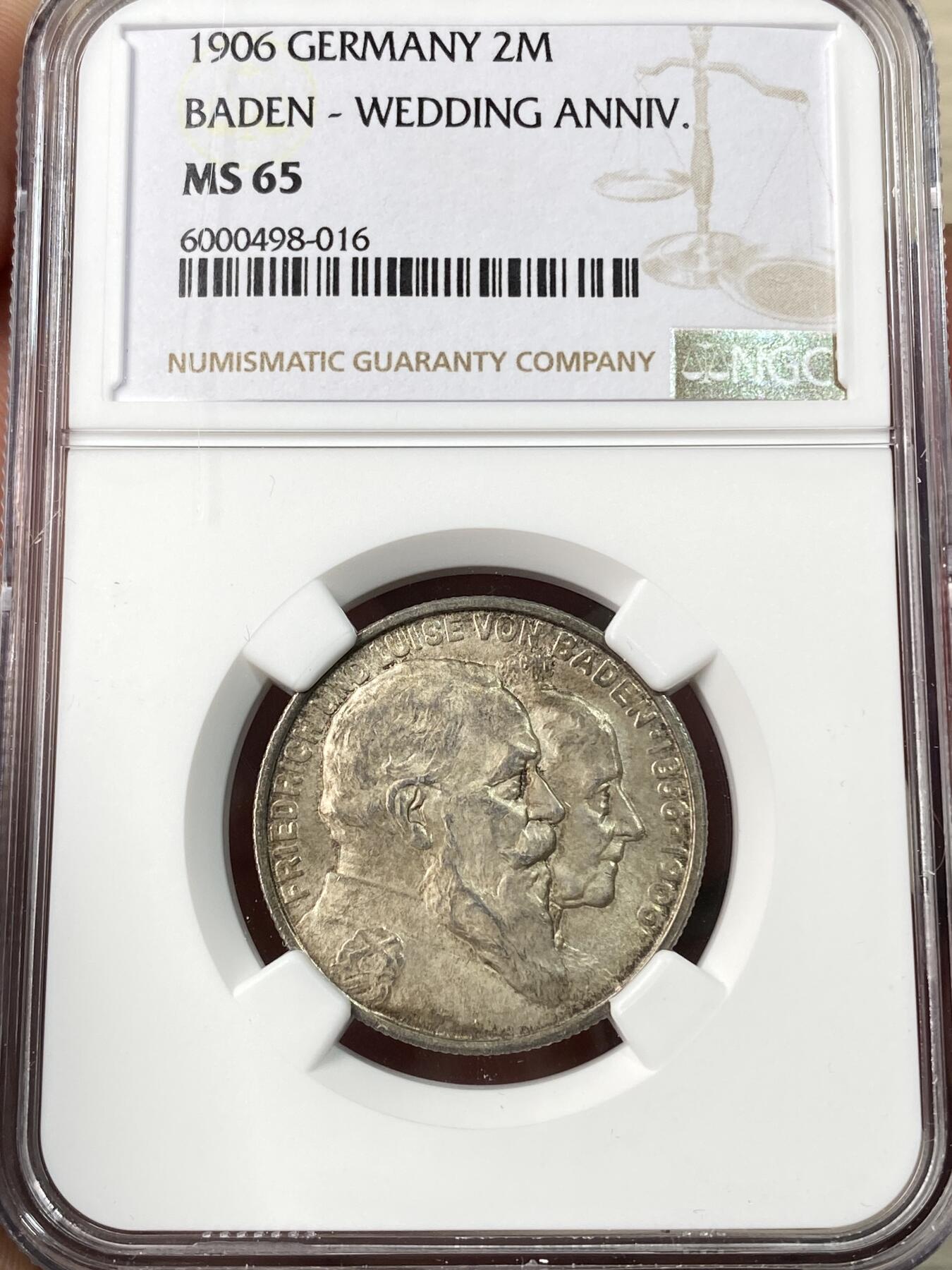 万国钱币拍卖第064期