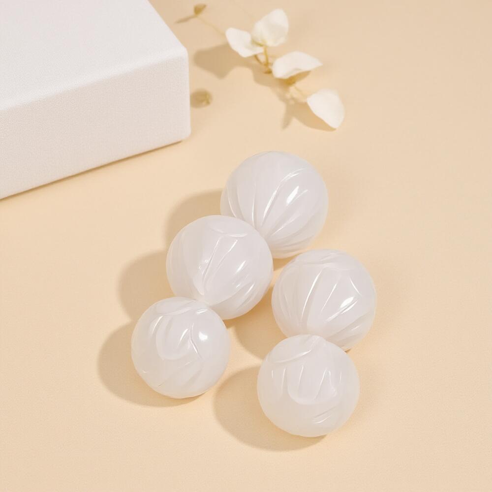 碧月说宝 君子怀瑾·当代和田玉清风专场（七） 白玉莲花配南红108佛珠