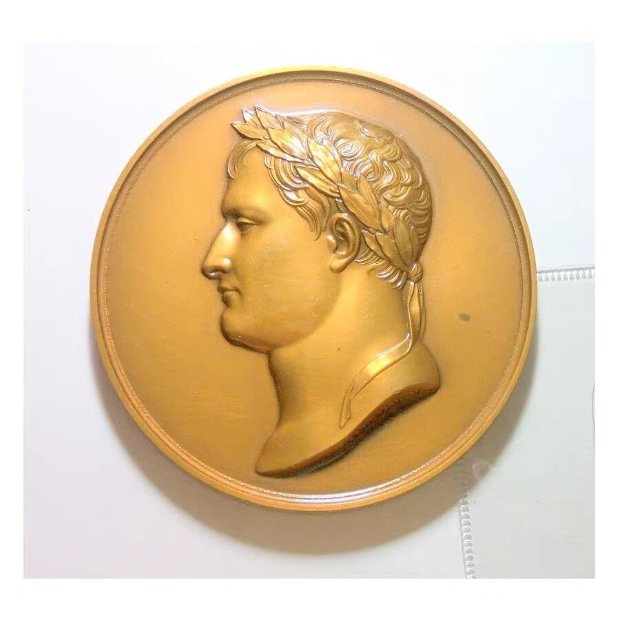 【艺术】可评级 法国艺术大章1811年 拿破仑金叶冠 儿子拿破仑二世出生高浮雕精制超大铜章 68MM 160克