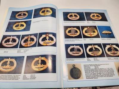 南水社第5次拍卖  国际军事收藏杂志第96期 2000年2-3月号