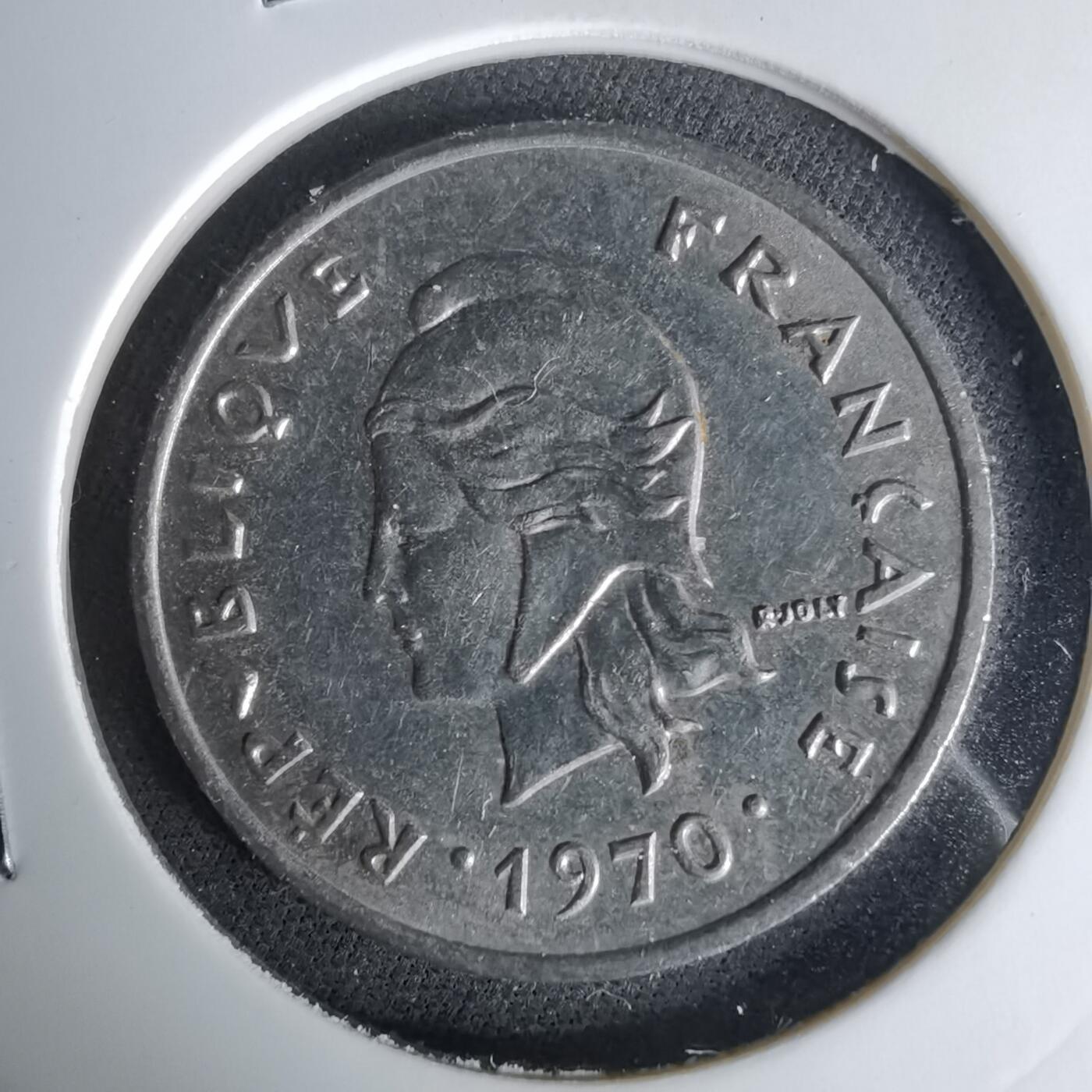 沼泽如烟--第1041场 法属新喀里多尼亚1970年10法郎