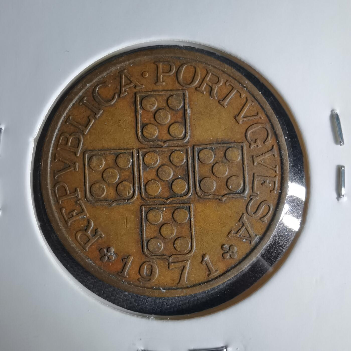 沼泽如烟--第1041场 葡萄牙1971年1埃斯库多