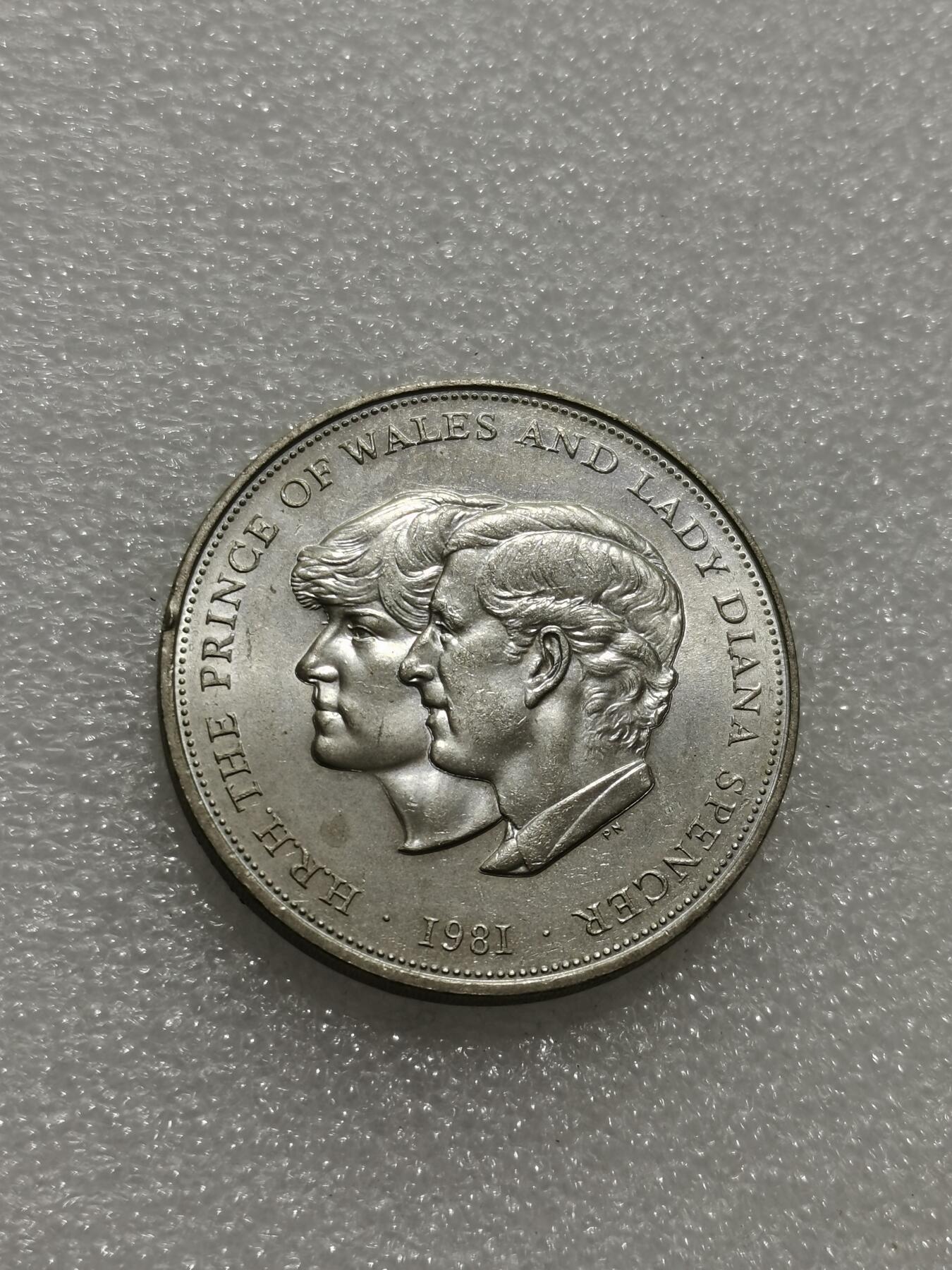 天下钱庄专场欢迎参拍 英国纪念币，镍币