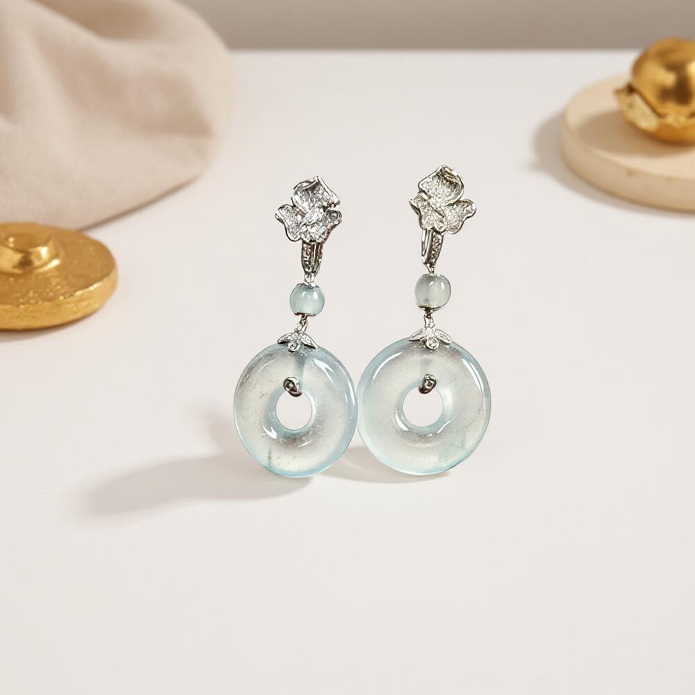 碧月说宝 君子怀瑾·当代和田玉清风专场（七） 18k镶钻高冰飘花耳坠