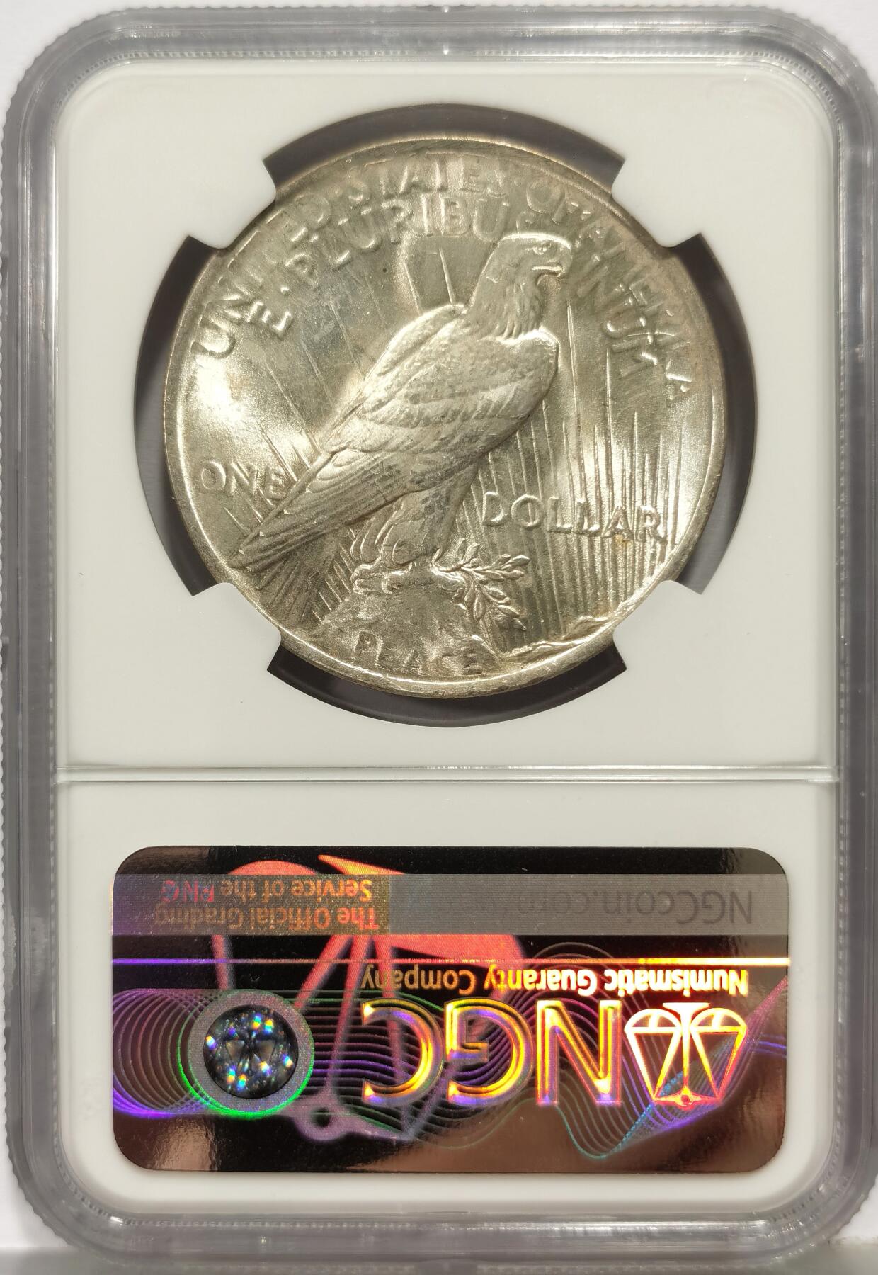 博洋堂世界钱币拍卖第167期（全场包邮） NGC MS64 美国1923年和平银币，卷拆原光好品，银光闪烁，状态极佳。