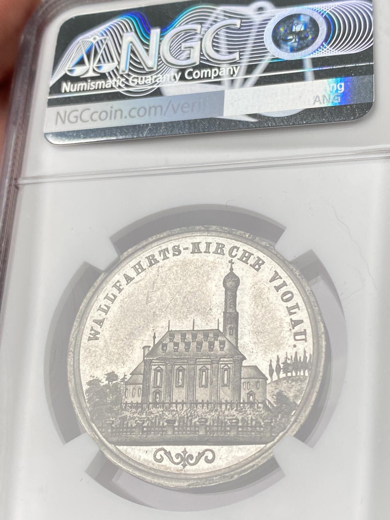 万国钱币拍卖第064期 NGC MS62 19世纪初德国圣母抱婴坚信礼锡章 极其精美镜面精铸 教堂景观丝丝入扣