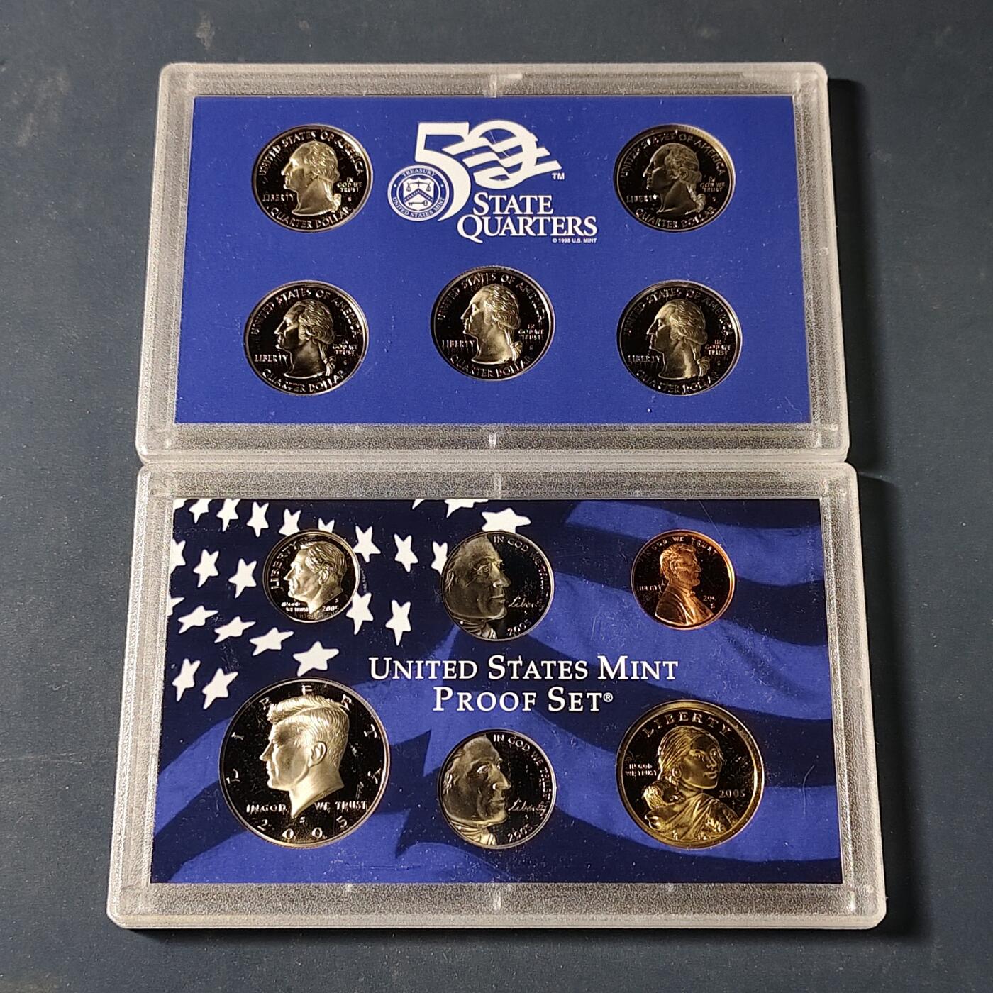 【全场包邮】纯粹捡漏拍517场 美国2005年官方封装精制套币（流通币一盒+州币一盒）-盒证全