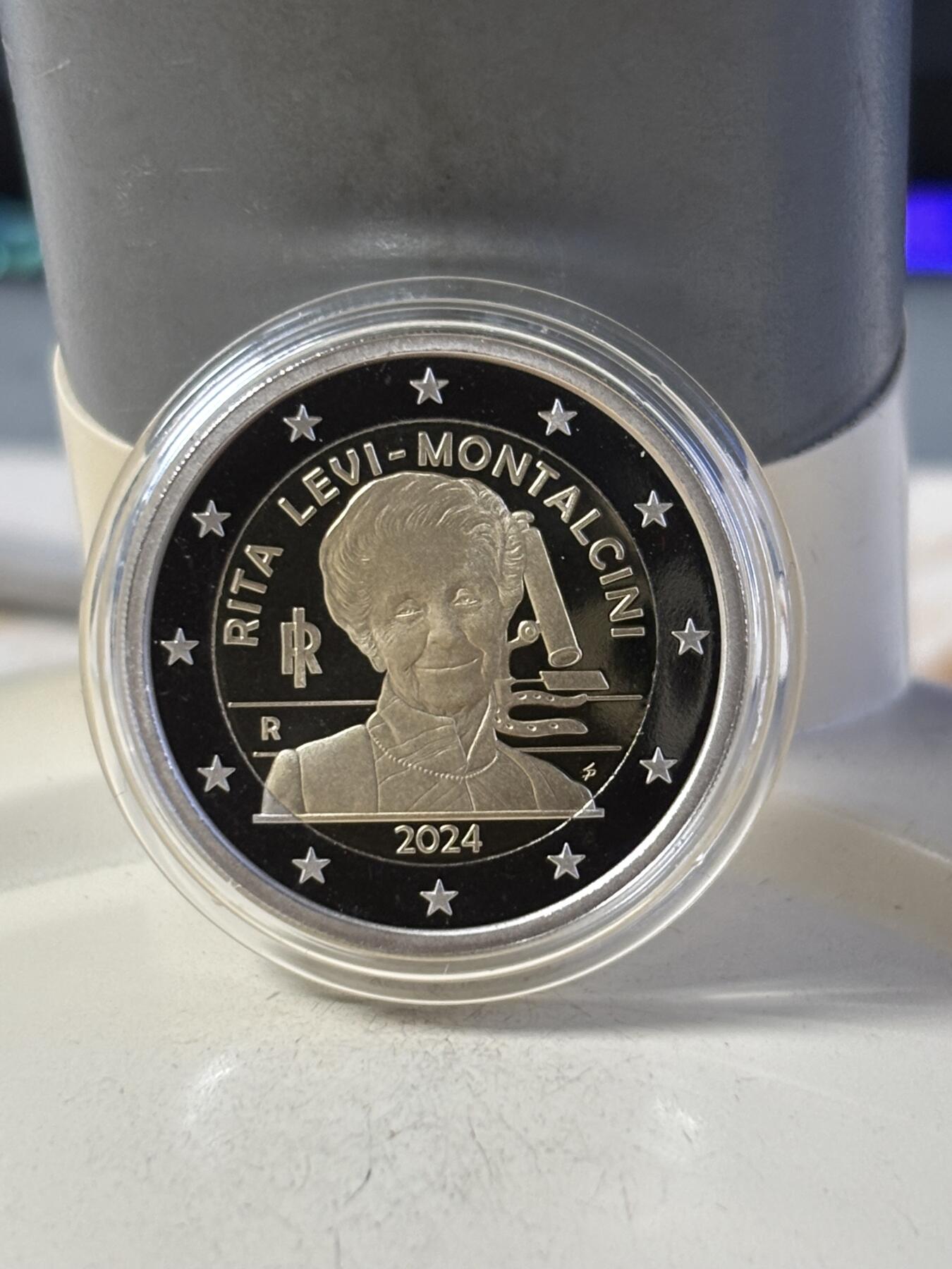 第196期拍卖 意大利2024年诺贝尔医学奖蒙塔尔奇尼2欧元纪念币