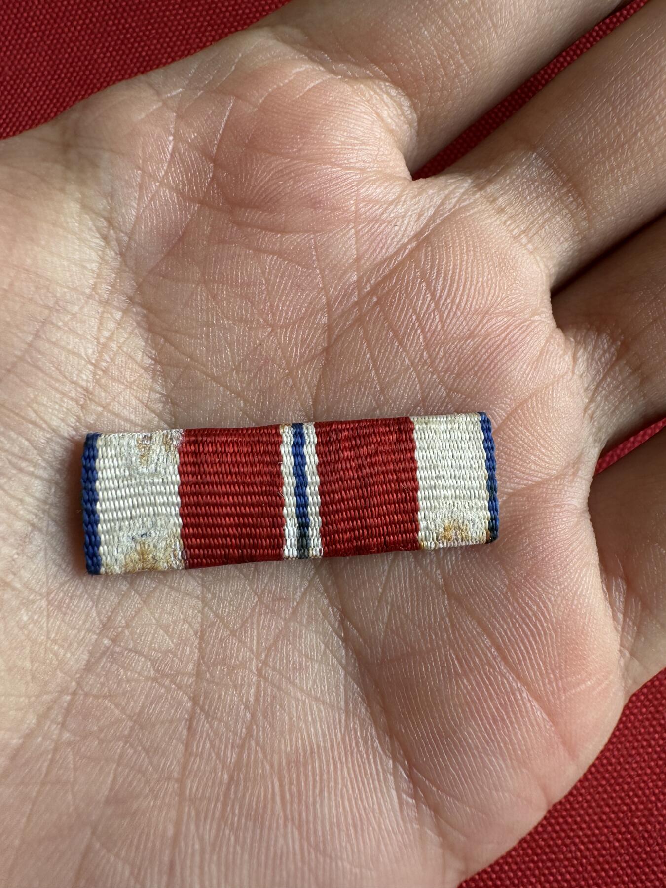 五哥徽章群   2号周四晚上八点4群联拍 略章