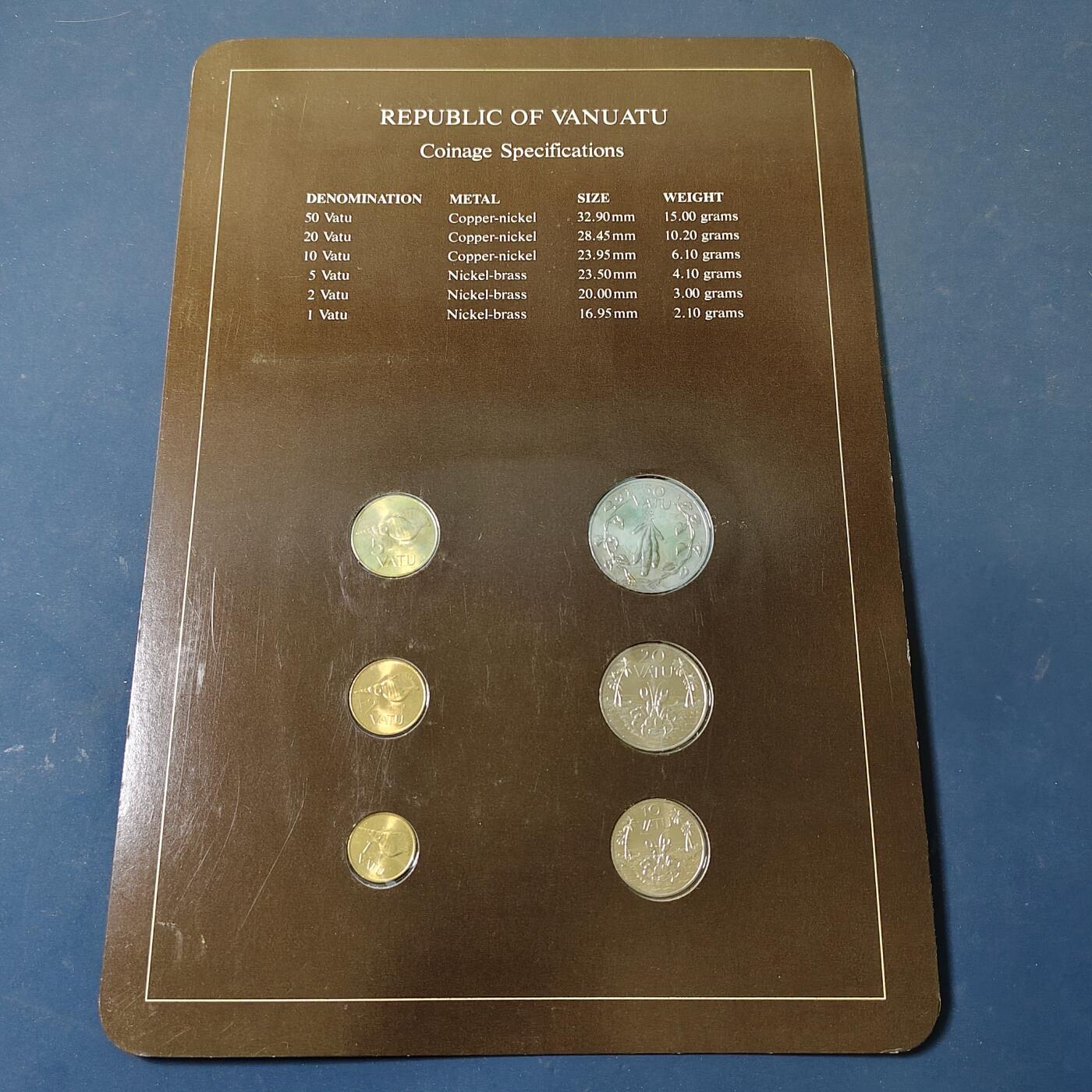 【全场包邮】纯粹捡漏拍517场 【富兰克林·世界各国硬币系列邮币卡】瓦努阿图共和国