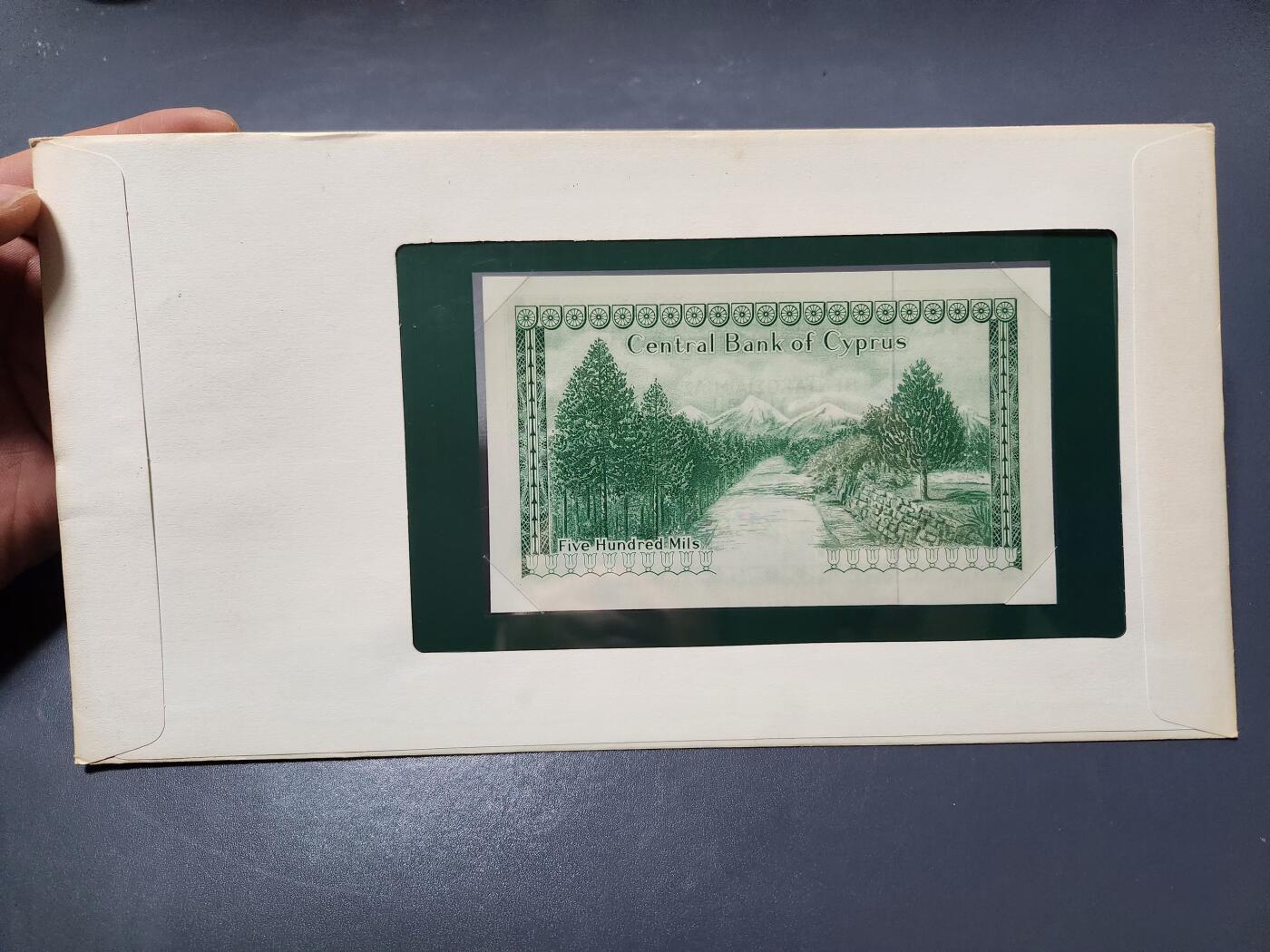 4月1号晚上8点 中外纸币自动截拍第50场 1979年欧洲塞浦路斯500米尔纸币富兰克林邮币封全新