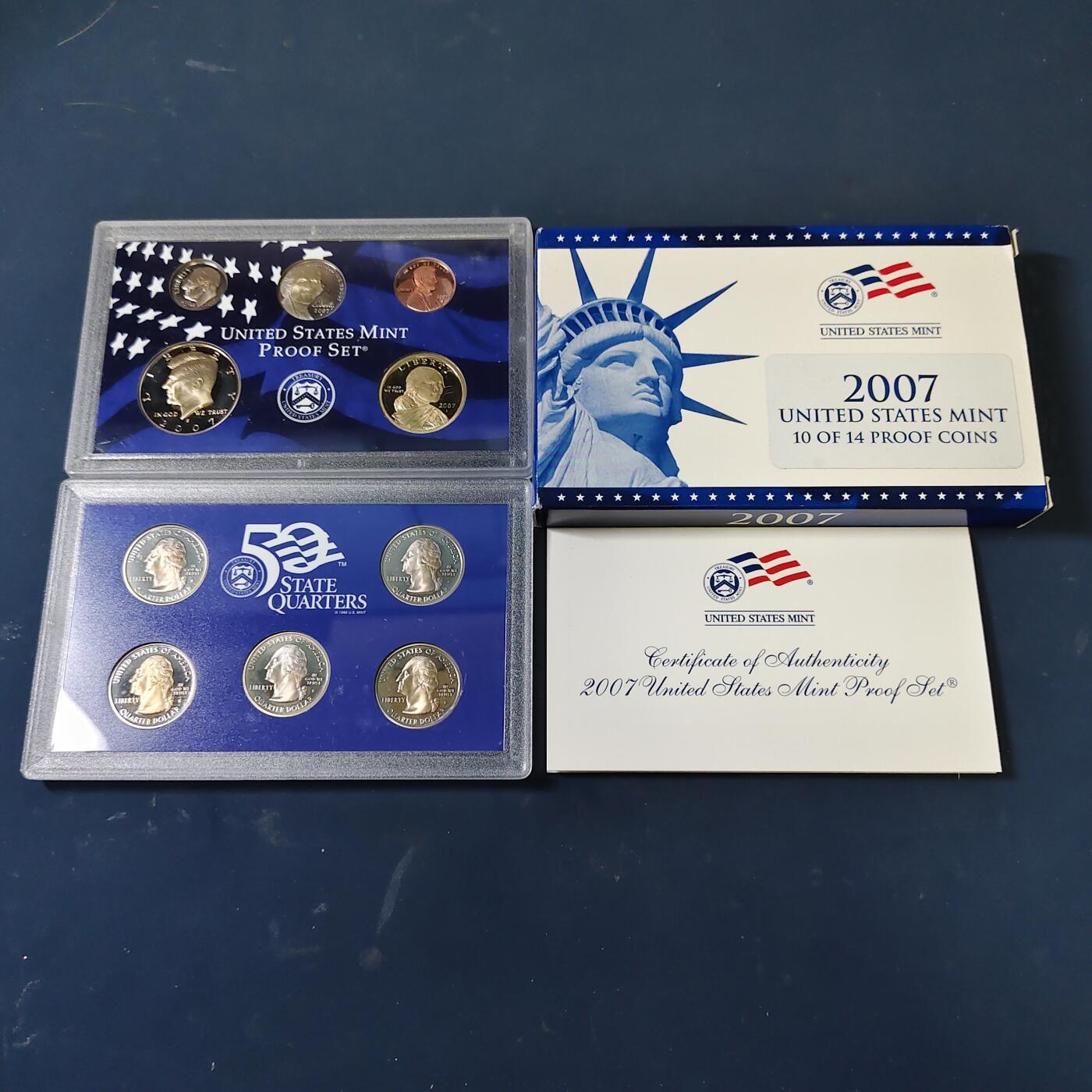 【全场包邮】纯粹捡漏拍517场 美国2007年官方封装精制套币（流通币一盒+州币一盒）-盒证全