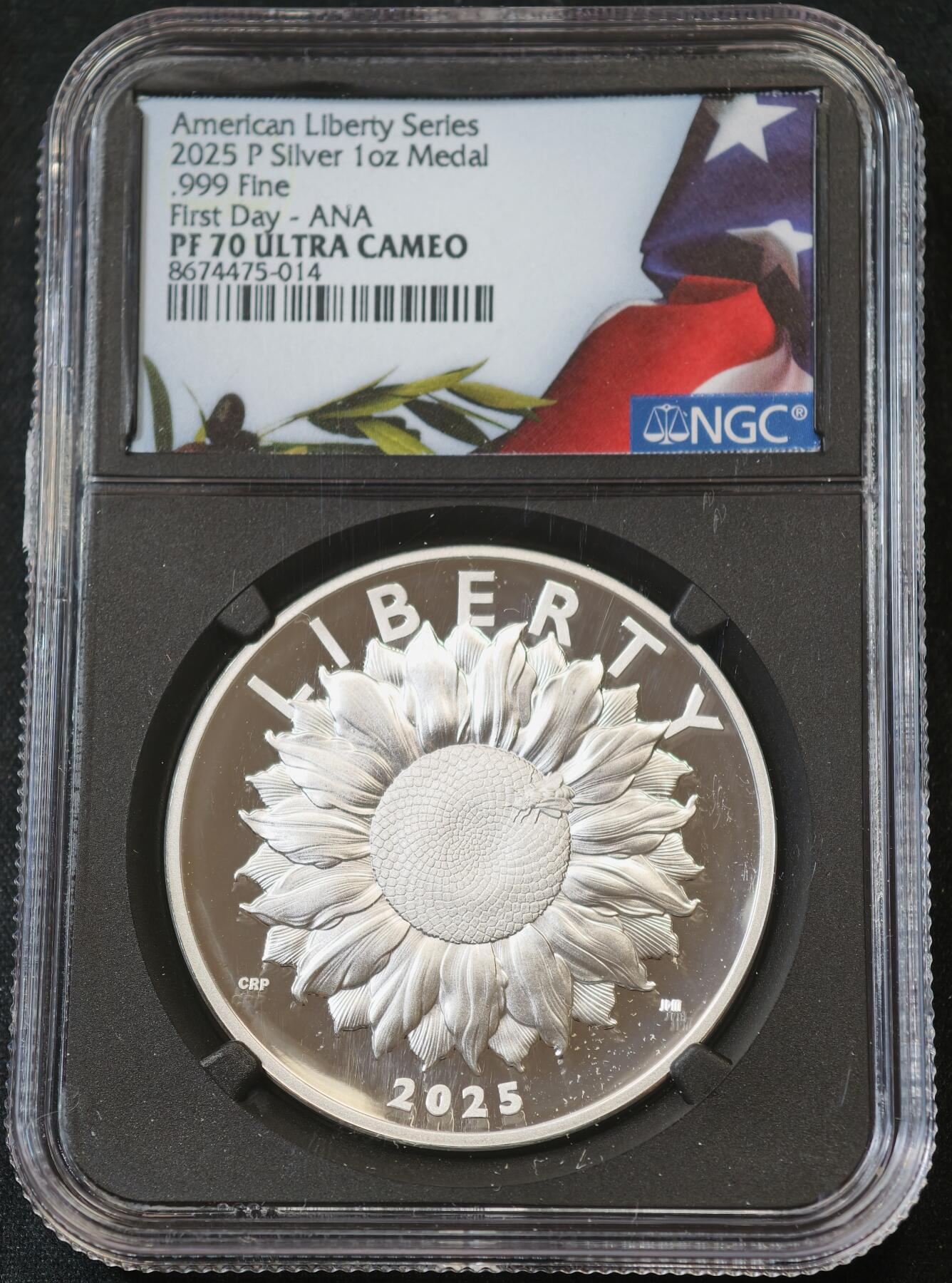 甄臻铺-世界币章拍卖（第58期），送拍享返佣金等优惠多多 NGC-PF70UC 美国2025年 FDOI首日标签 向日葵自由银章 高浮雕设计 发行量6万枚 近年难得的优秀设计 很有潜力的品种