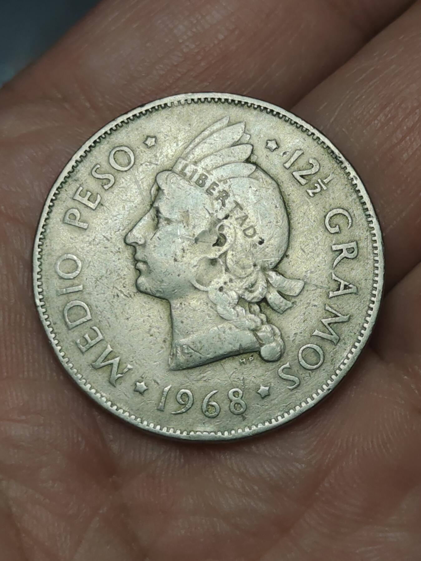 2026年第三十九场(总第二百零八场）外国好品散币场(免佣金) 多米尼加共和国🇩🇴1968年1/2比索(1937–1975年第二版，关门年仅发行2年)