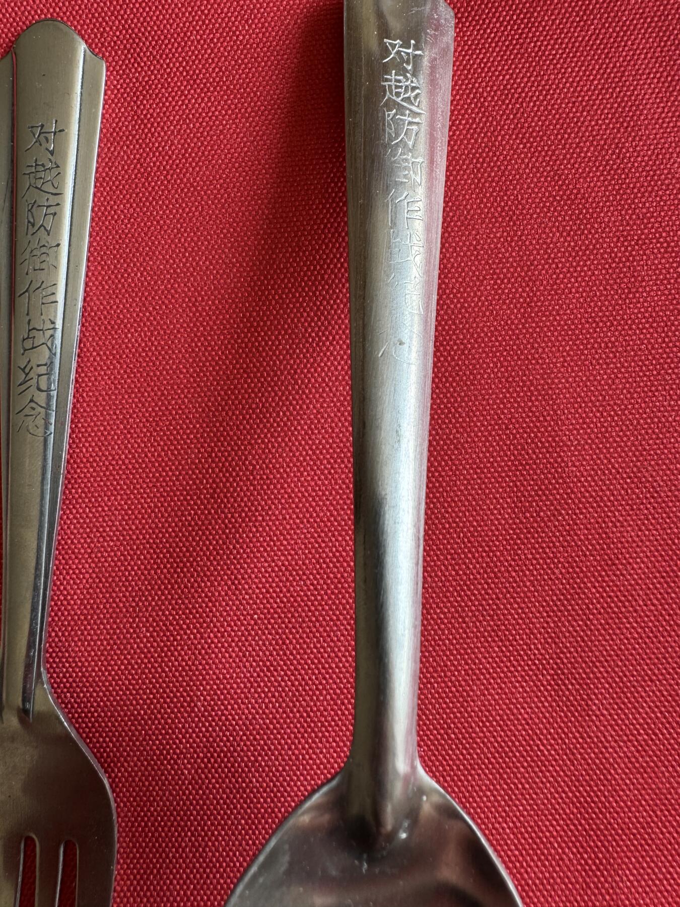 五哥徽章群   2号周四晚上八点4群联拍