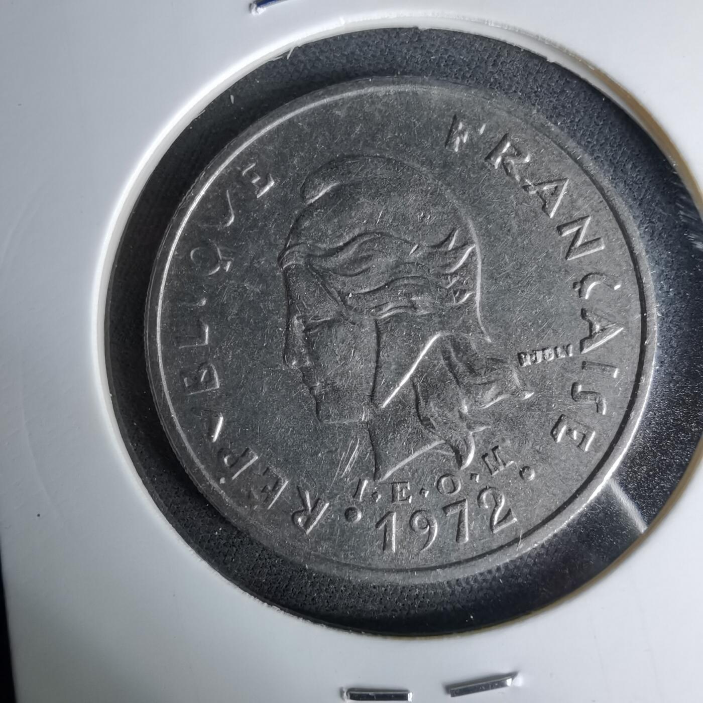 沼泽如烟--第1041场 法属新喀里多尼亚1972年20法郎