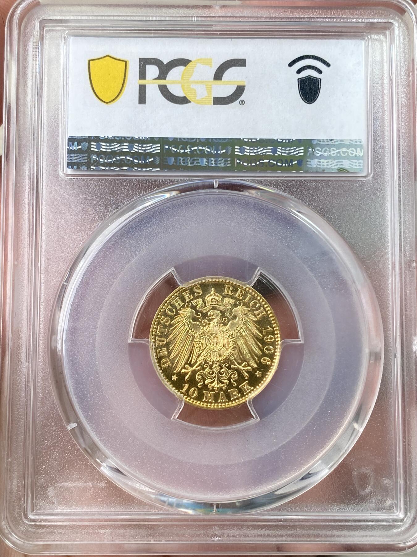 万国钱币拍卖第064期 PCGS PR63CAM 1906年德国萨克森阿尔伯特国王长翅精制10马克金币 深度镜面精制黄金地板 高浮雕喷砂质感 PC唯一冠军分 罕见典藏品质 3.98g 900金
