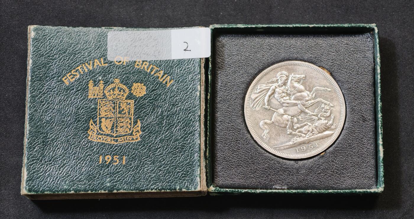 甄臻铺-世界币章拍卖（第58期），送拍享返佣金等优惠多多