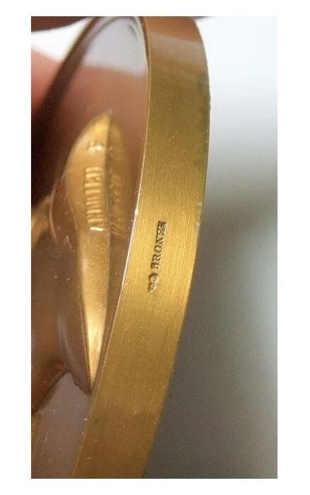 【艺术】可评级 法国艺术大章1811年 拿破仑金叶冠 儿子拿破仑二世出生高浮雕精制超大铜章 68MM 160克