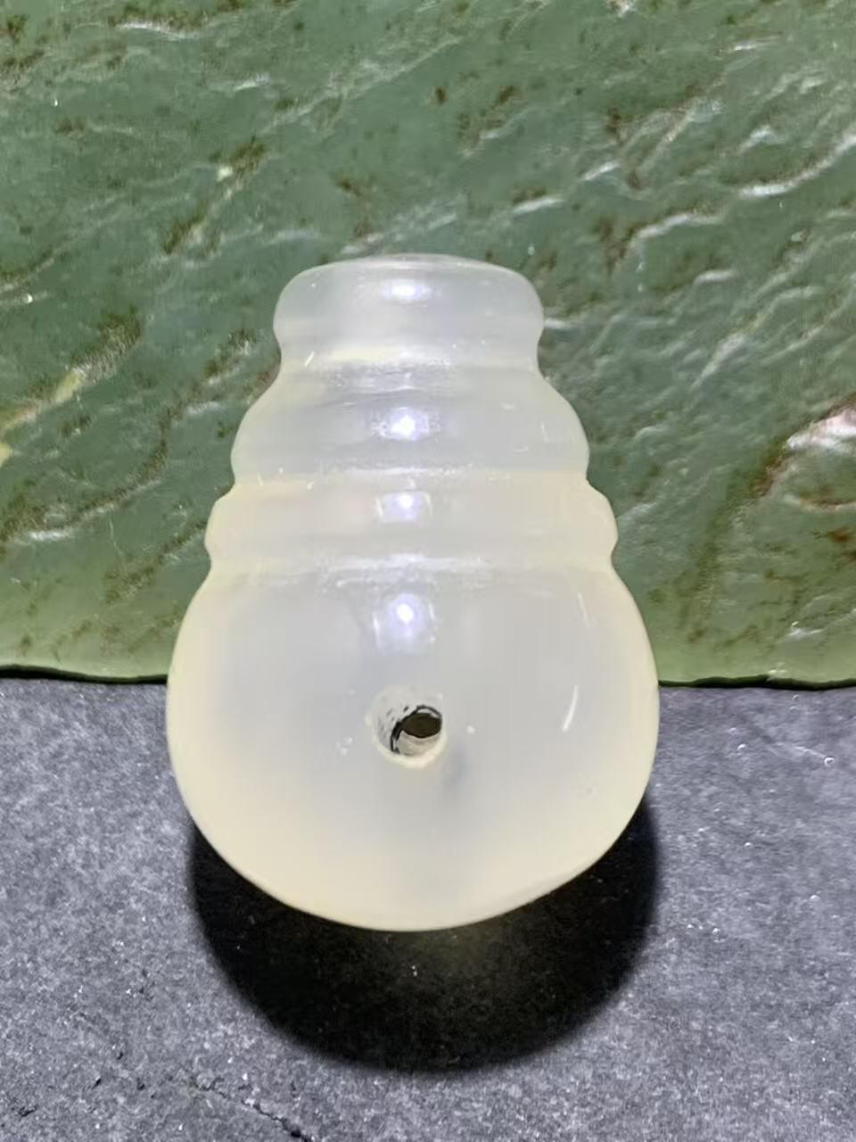 放福利！精美荔枝冻随形一体佛头三通一个，配串利器！