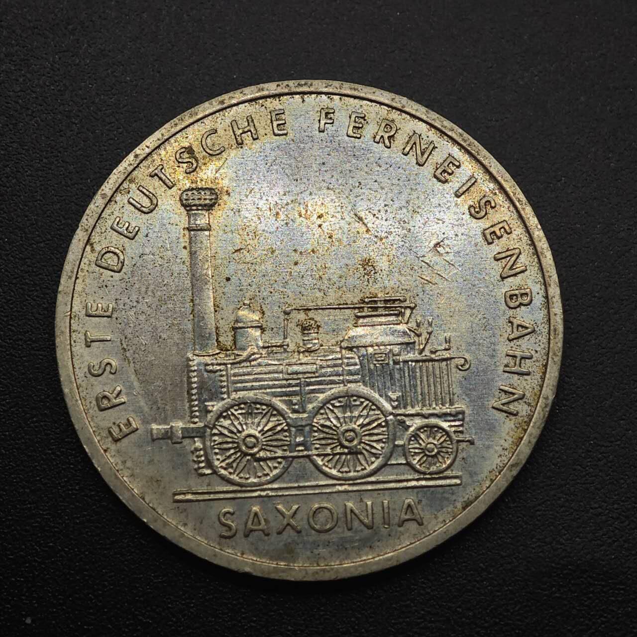 【淘币小摊】实时拍第八百八十七拍   散币场    每周一统一发货 东德1988年5马克纪念币