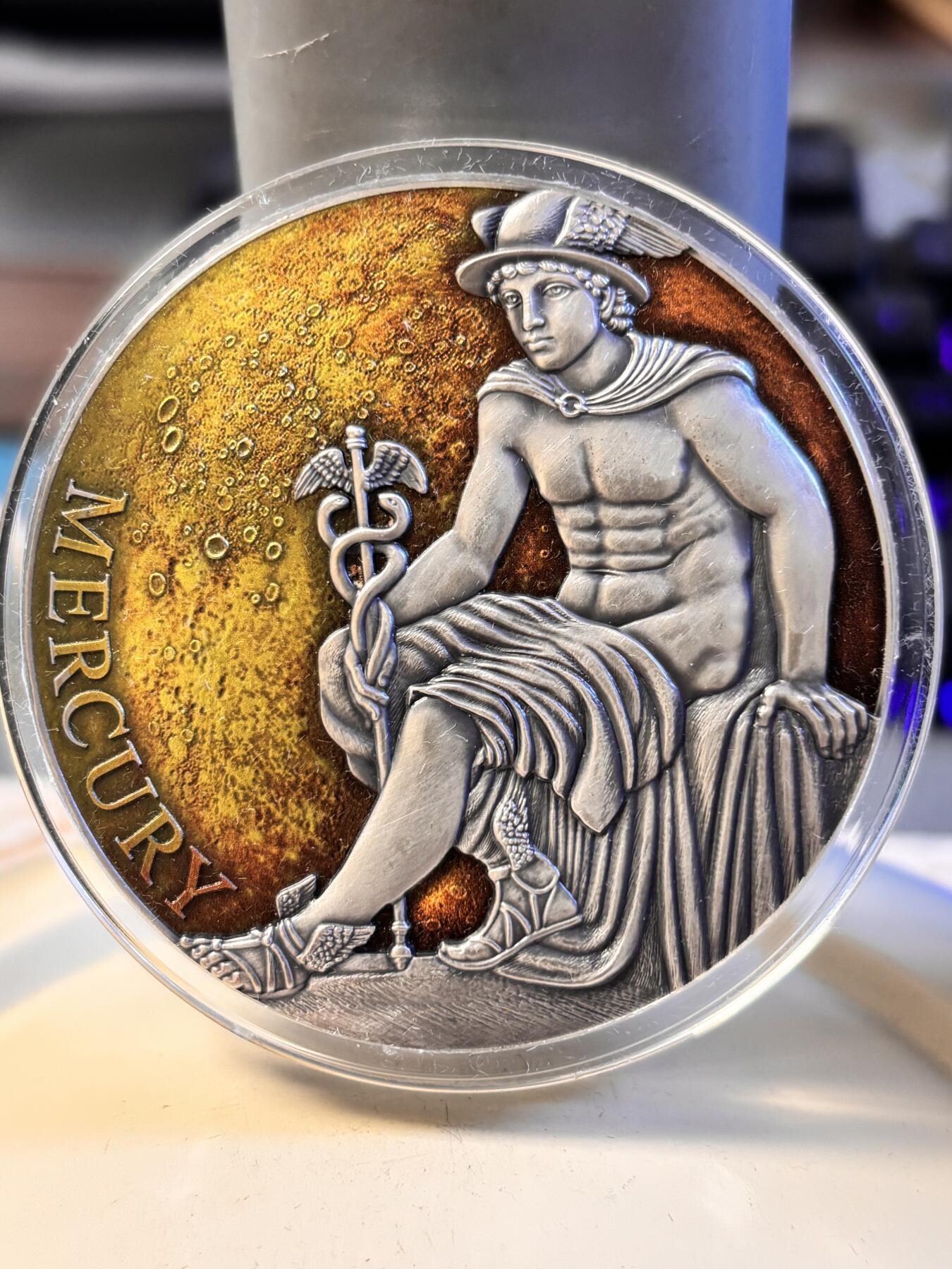 第196期拍卖 喀麦隆2019年行星之神系列1水星墨丘利3盎司彩银币，999银，发行500枚