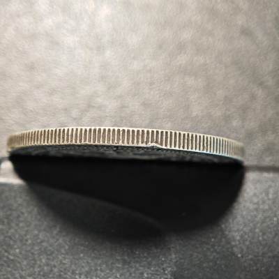 【德藏】世界币章拍卖第170期（拍品征集中~欢迎藏友联系） 老藏家集藏系列之- 1912年 英属贸易银币站洋壹圆银币 直径约：38.9mm；重约：26.8g 入册20余年·附有当年购入价